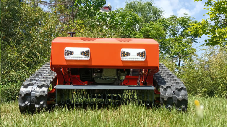 agricultural robotic gasoline self propelled tracked RC slope mower